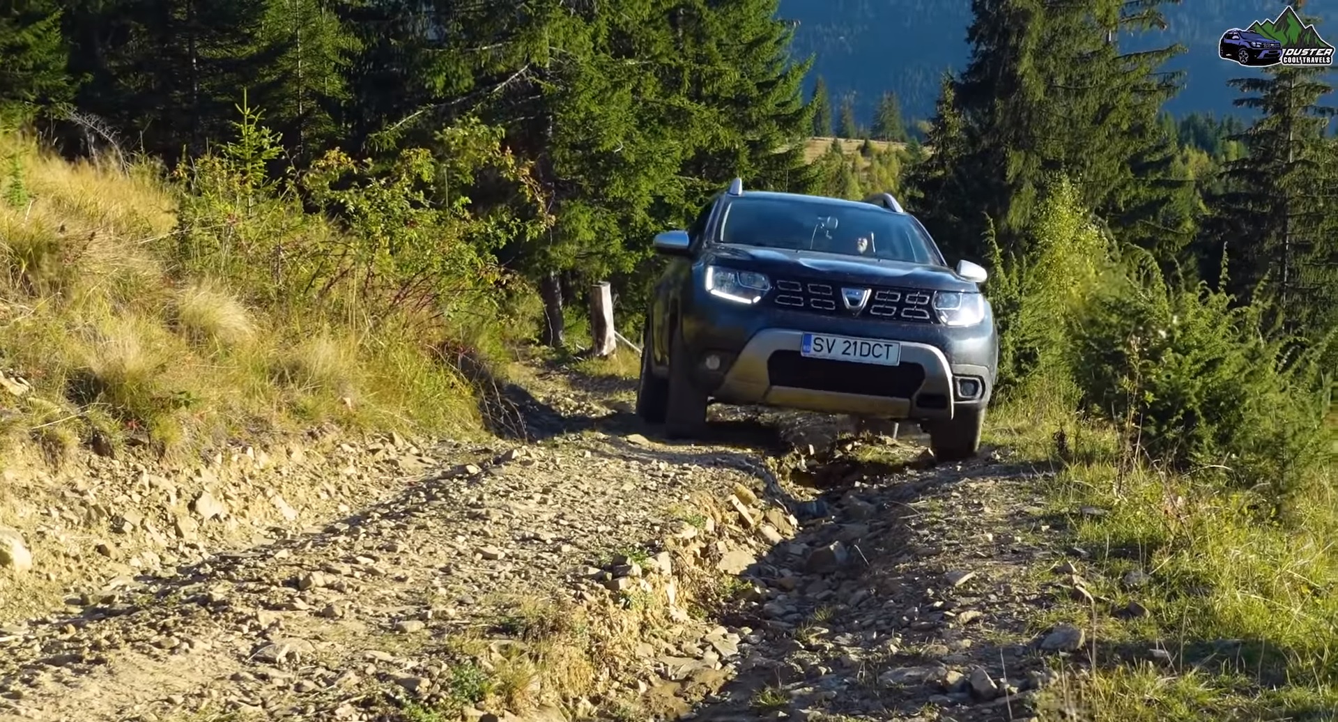 dacia-duster-4x4-forest-hill-offroad-dustercooltravels